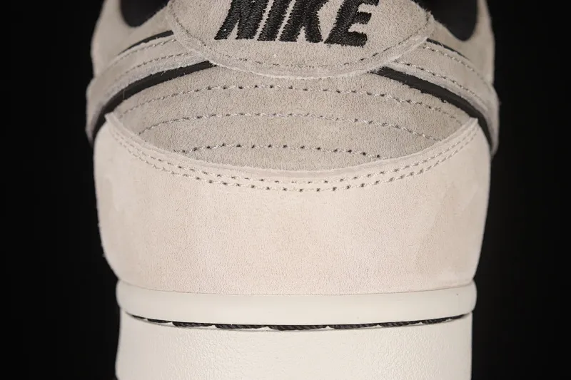 All Categories Nk SB Dunk Series Nk SB Dunk Low Low-top sneakers F version Otomo Katsuhiro x NK SB Dunk Low "Steamboy OST" Otomo Katsuhiro co-branded SB low-top sports and leisure sneakers LF0039-006
